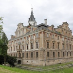 Barokowy pałac w Roztoce