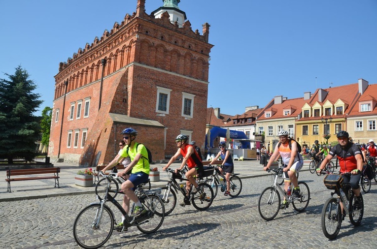 Tegoroczny Sandomierski Rajd Papieski w nowej formule