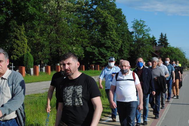 Męski Różaniec w Stalowej Woli