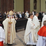 Maturzyści w bazylice św. Antoniego