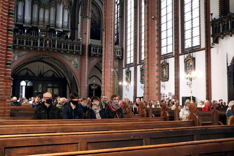 Msza św. i adoracja Najświętszego Sakramentu w intencji maturzystów