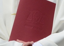 Nowi wikariusze w parafiach, a także księża skierowani na studia