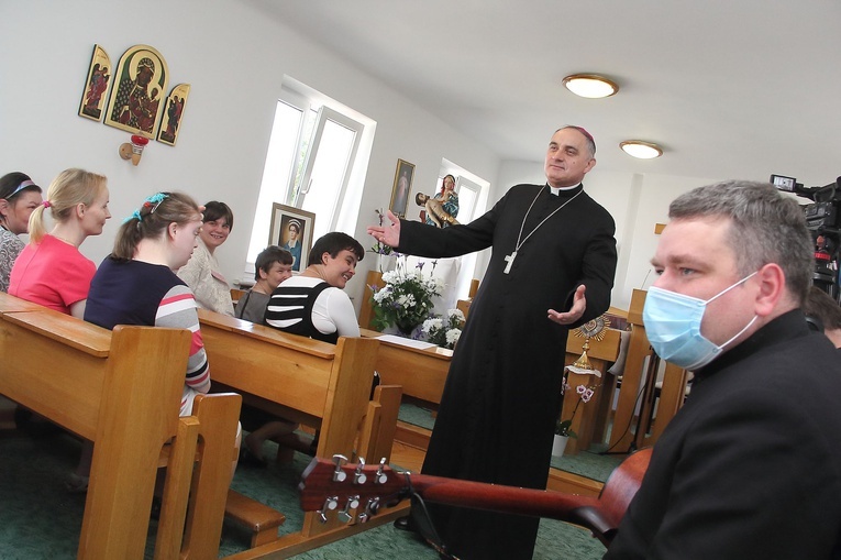 Pielgrzymka Osób Niepełnosprawnych w Bobolicach