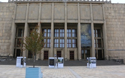 Kraków. Gmach Główny Muzeum Narodowego ponownie zamknięty