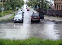 Tarnowskie Góry. Dziecko wypadło z samochodu. 4-latek jechał z ojcem