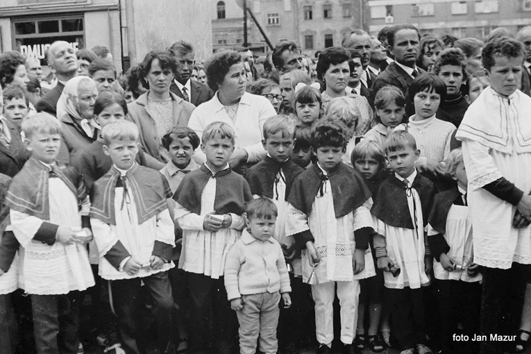 P​rocesja Bożego Ciała sprzed lat