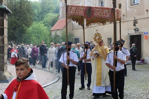 Procesje w diecezji legnickiej