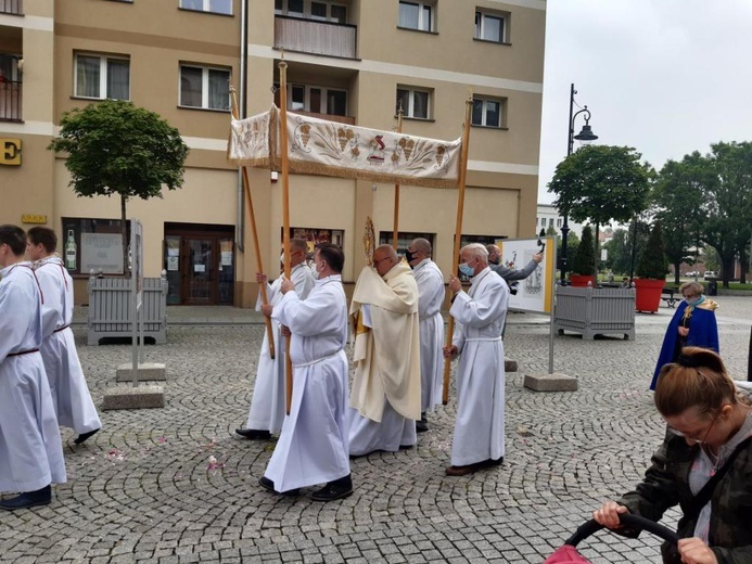 Procesje w diecezji legnickiej