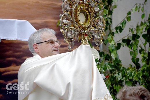 Boże Ciało z trzema biskupami w Świdnicy