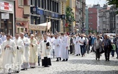 Boże Ciało z trzema biskupami w Świdnicy