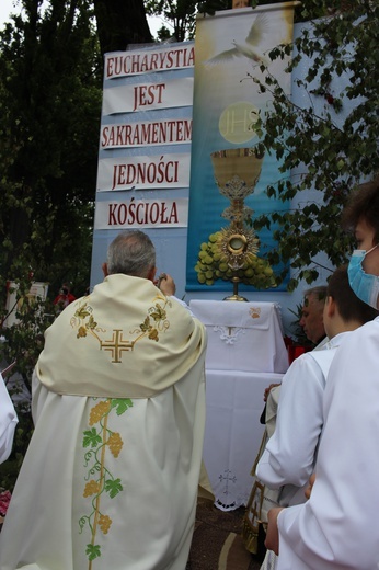 Boże Ciało w parafii św. Jadwigi na wrocławskim Kozanowie