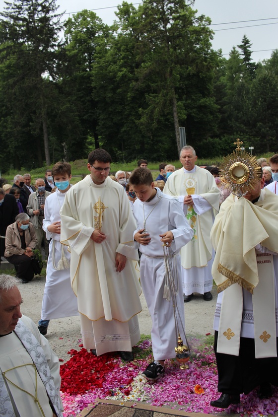 Boże Ciało w parafii św. Jadwigi na wrocławskim Kozanowie