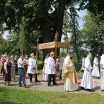 Tarnobrzeg. Procesja w parafii ojcow dominikanów