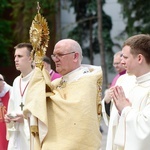 Olsztyn. Centralna procesja Bożego Ciała