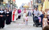 Olsztyn. Centralna procesja Bożego Ciała