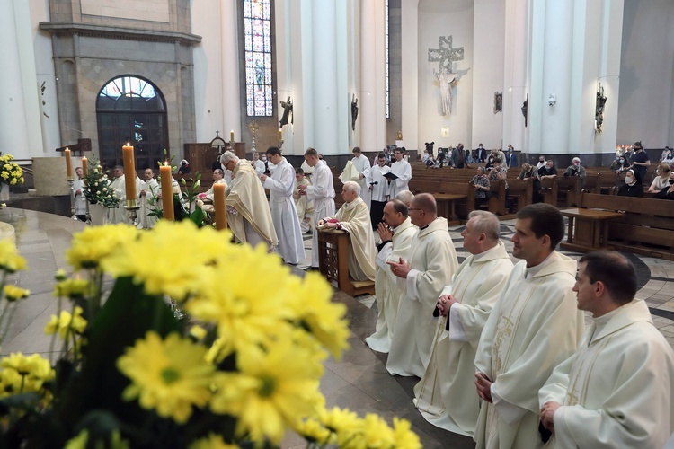 Uroczystości Bożego Ciała w katowickiej katedrze.