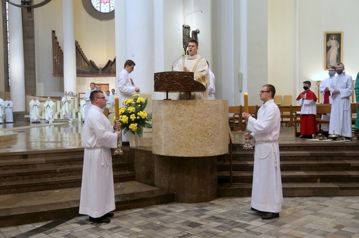 Uroczystości Bożego Ciała w katowickiej katedrze cz. 2