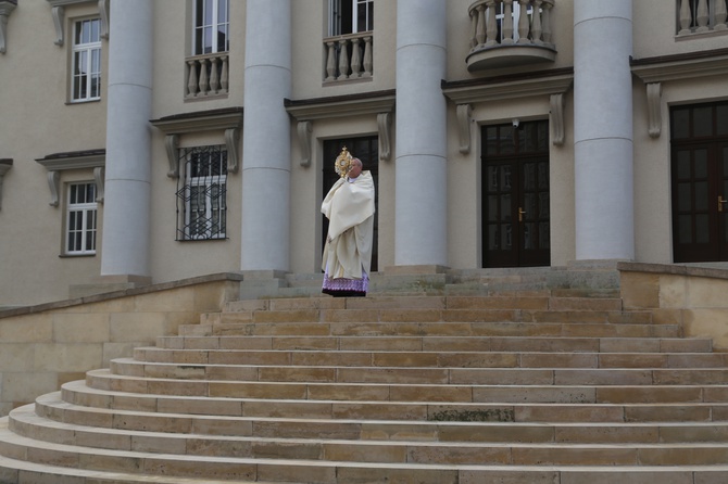 Uroczystości Bożego Ciała w katowickiej katedrze cz. 2