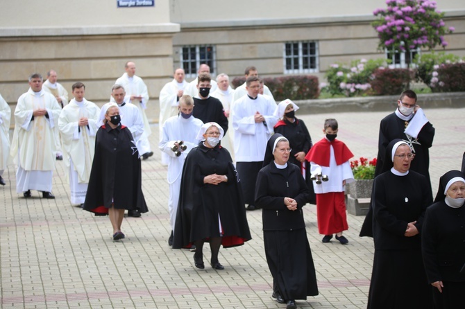 Uroczystości Bożego Ciała w katowickiej katedrze cz. 2