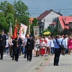 Tarnobrzeg. Procesja w parafii Matki Bożej Częstochowskiej