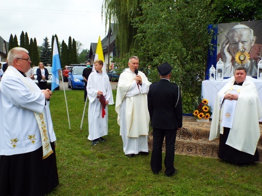 Uroczystość Bożego Ciała w Puszczy Mariańskiej