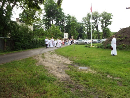 Uroczystość Bożego Ciała w Puszczy Mariańskiej