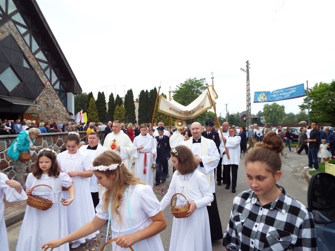 Uroczystość Bożego Ciała w Puszczy Mariańskiej