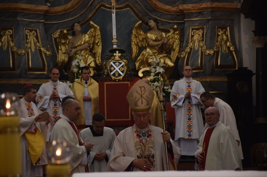 Boże Ciało w Łowiczu - Msza św. 