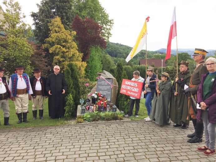 Szlakiem bohaterów w sutannach - 14. konkurs na Apel Poległych - 2020