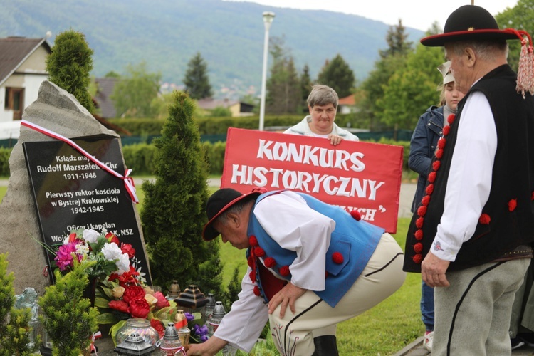 Szlakiem bohaterów w sutannach - 14. konkurs na Apel Poległych - 2020