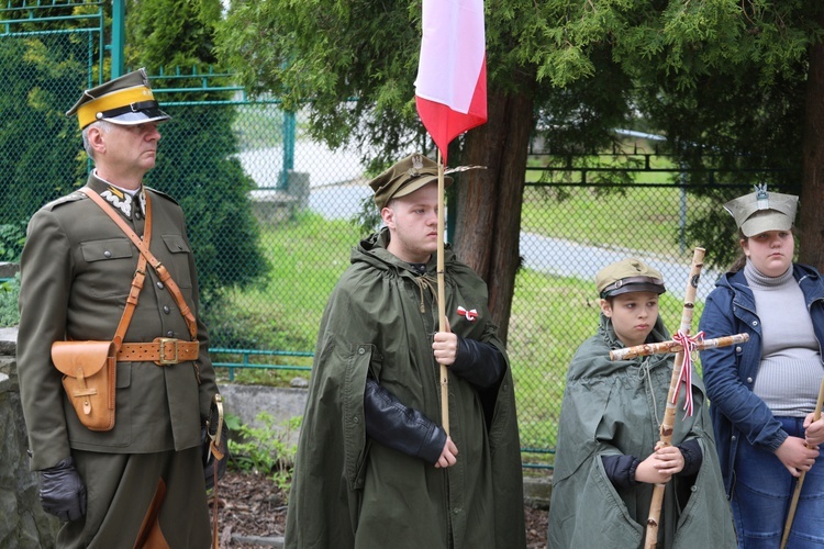 Szlakiem bohaterów w sutannach - 14. konkurs na Apel Poległych - 2020