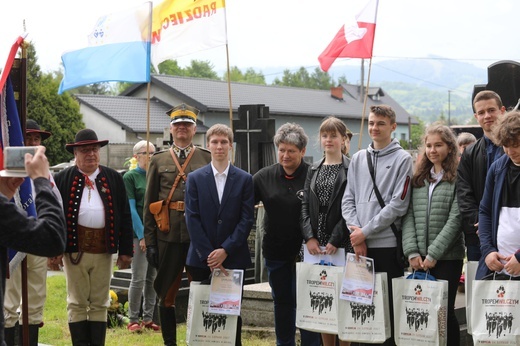 Szlakiem bohaterów w sutannach - 14. konkurs na Apel Poległych - 2020