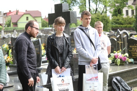 Szlakiem bohaterów w sutannach - 14. konkurs na Apel Poległych - 2020