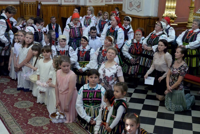 Procesja Bożego Ciała w opoczyńskiej parafii św. Bartłomieja