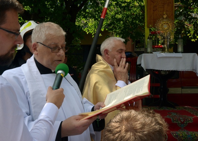 Procesja Bożego Ciała w opoczyńskiej parafii św. Bartłomieja