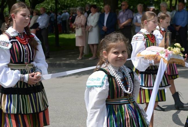 Procesja Bożego Ciała w opoczyńskiej parafii św. Bartłomieja