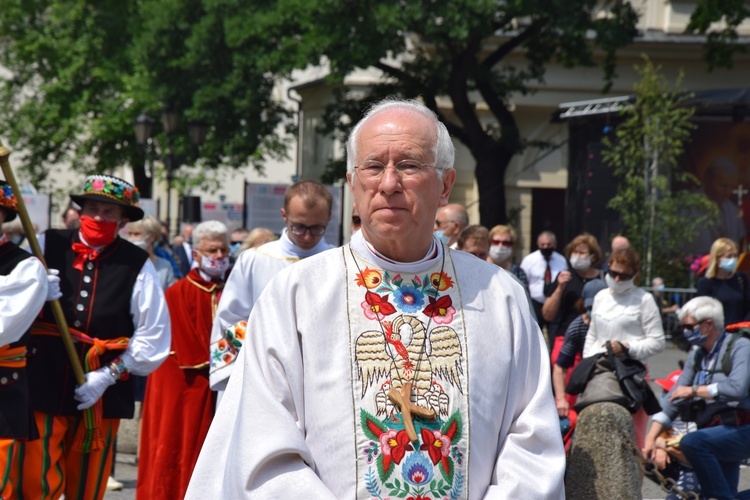 Boże Ciało w Łowiczu - procesja