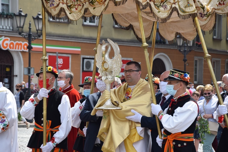 Boże Ciało w Łowiczu - procesja