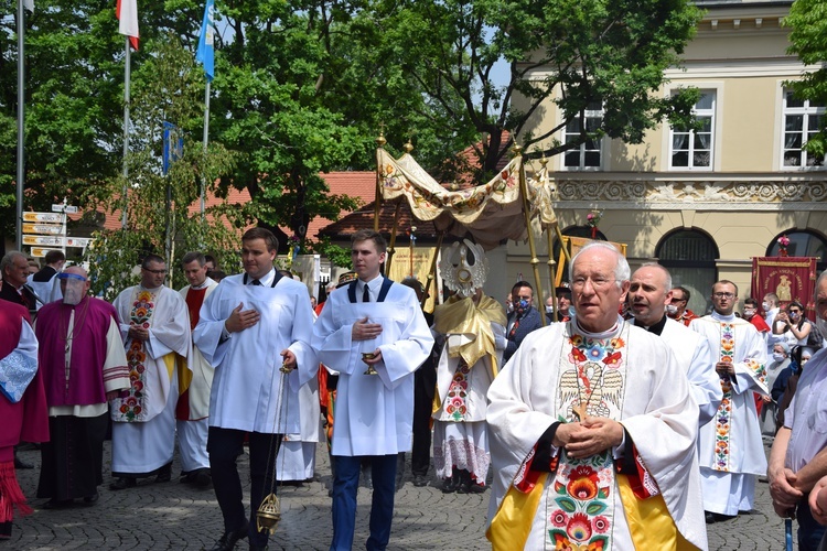 Boże Ciało w Łowiczu - procesja