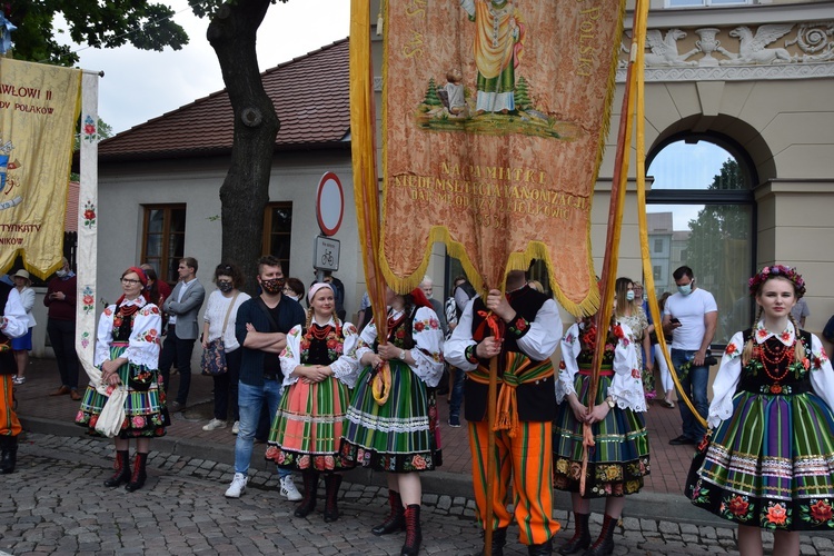 Boże Ciało w Łowiczu - procesja