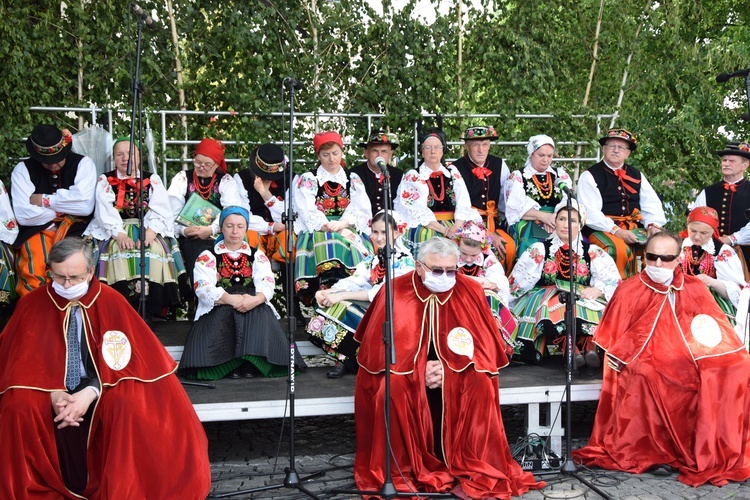 Boże Ciało w Łowiczu - procesja