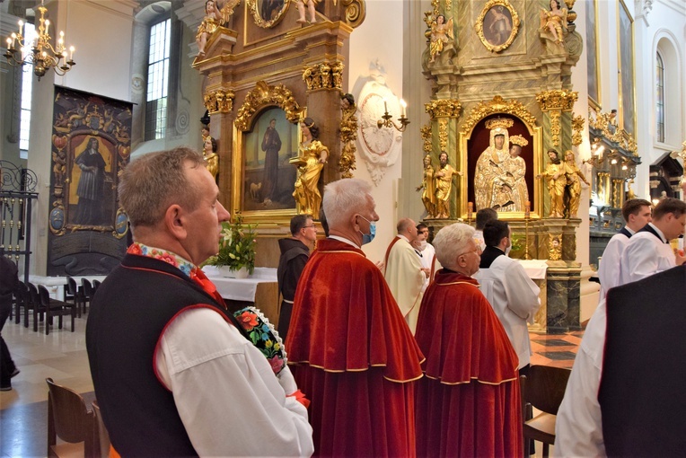 Boże Ciało w Łowiczu - procesja