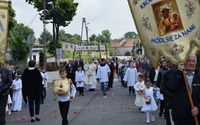 Stanowice. Parafia pw. Najświętszego Serca Pana Jezusa