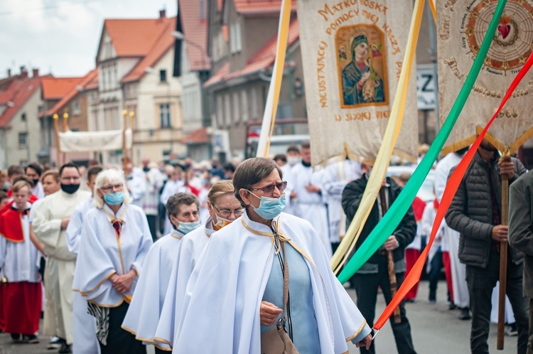 Bielawa. Parafia pw. Wniebowzięcia NMP