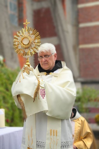 Boże Ciało w Zielonej Górze (parafia pw. św. Franciszka)