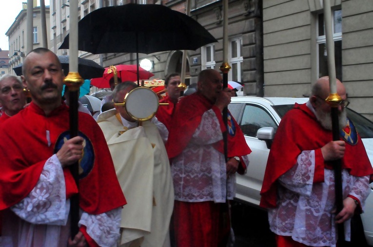 Uroczystość w parafii Bożego Ciała w Krakowie