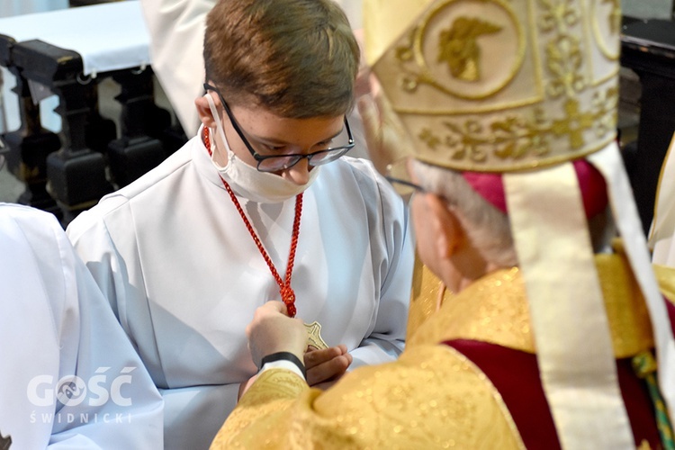 Promocja nowych lektorów i ceremoniarzy w diecezji świdnickiej