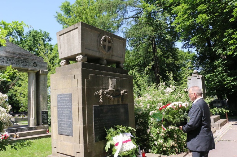 Wspominali ułanów spod Rokitny i ofiary niemieckich obozów koncentracyjnych 
