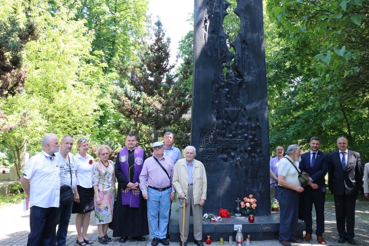 Wspominali ułanów spod Rokitny i ofiary niemieckich obozów koncentracyjnych 