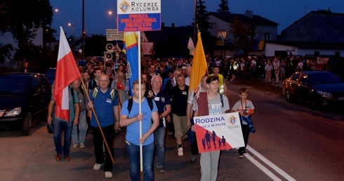 To będzie 14. nocna wędrówka mężczyzn do sanktuarium MB Pocieszenia w Błotnicy.